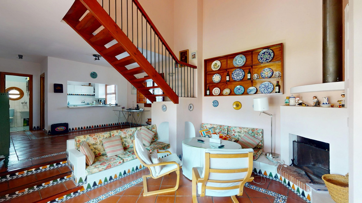 Huis te koop in Chilches | 4 slaapkamers H5138077