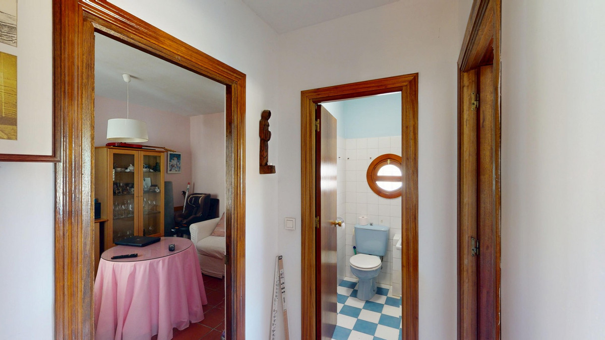 Huis te koop in Chilches | 4 slaapkamers H5138077