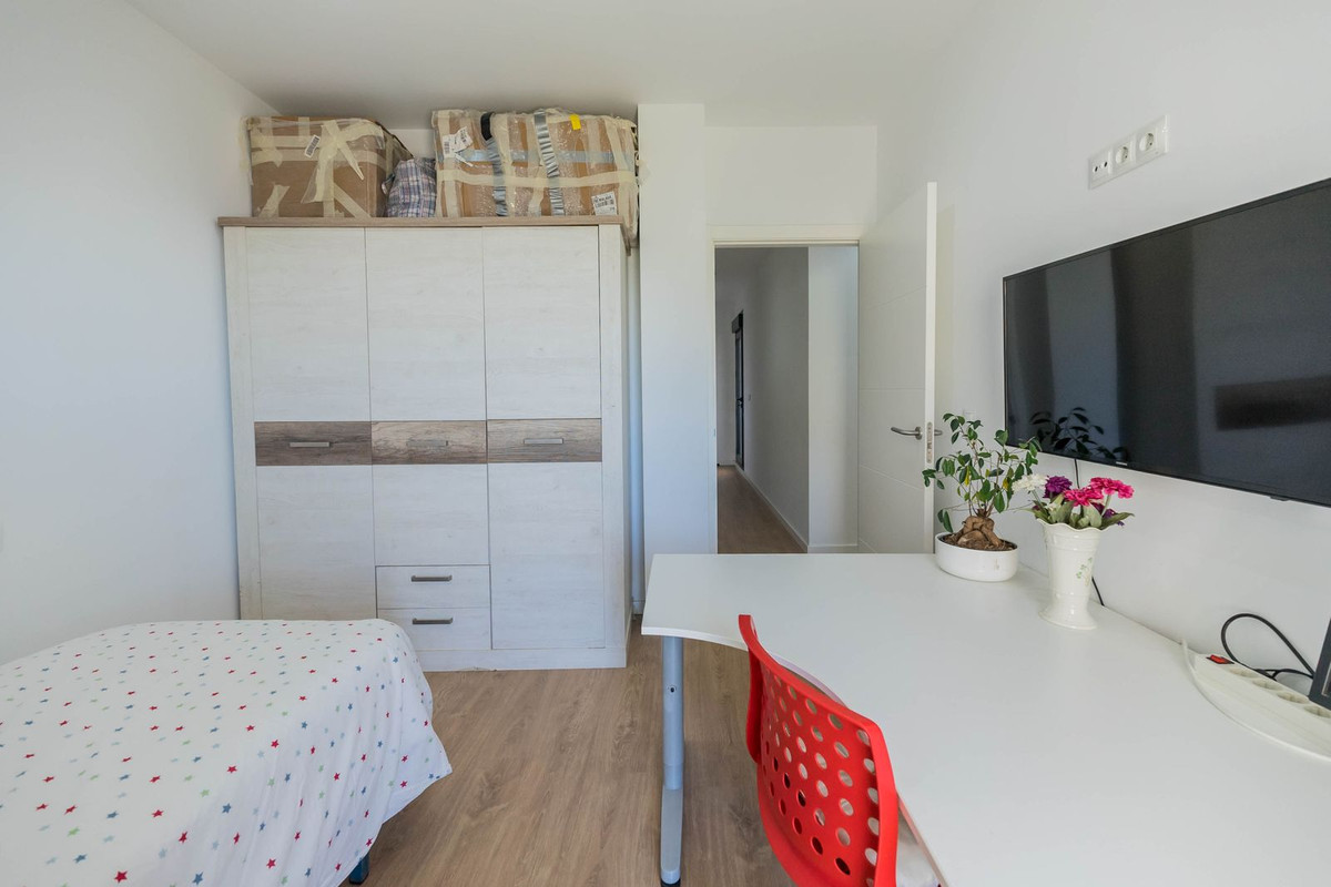 Huis te koop in Chilches | 5 slaapkamers H5164564