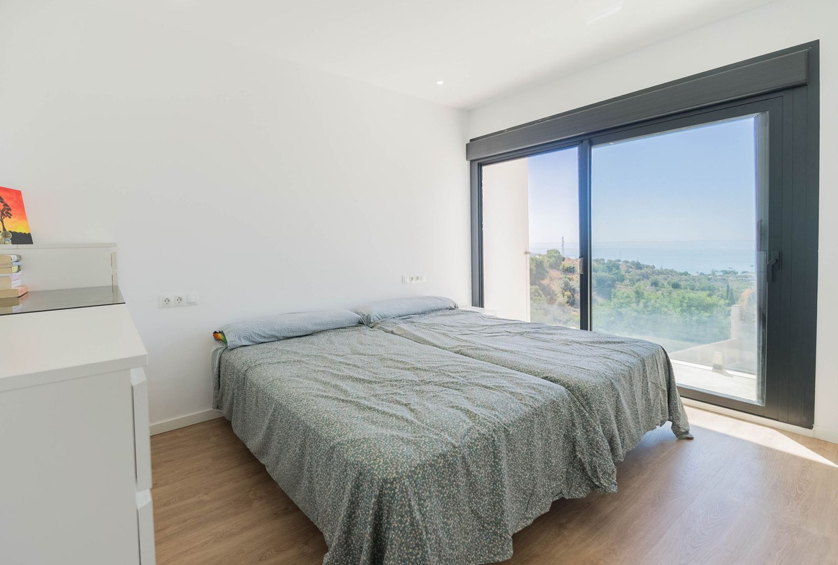 Huis te koop in Chilches | 5 slaapkamers H5164564