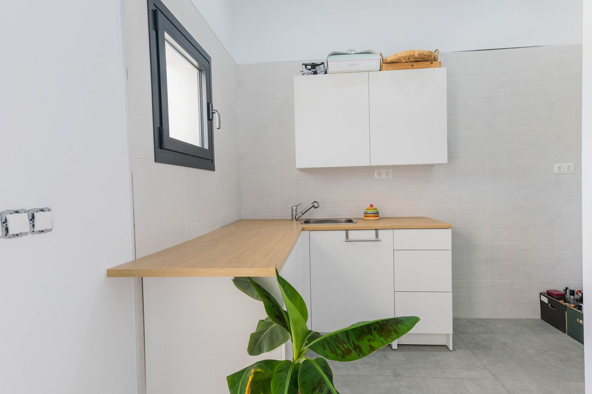 Huis te koop in Chilches | 5 slaapkamers H5164564