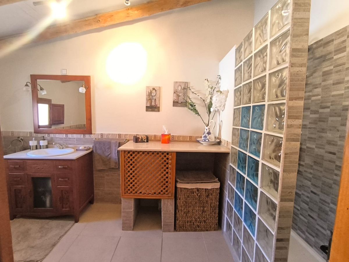Huis te koop in Chinorlet | 4 slaapkamers H5078635