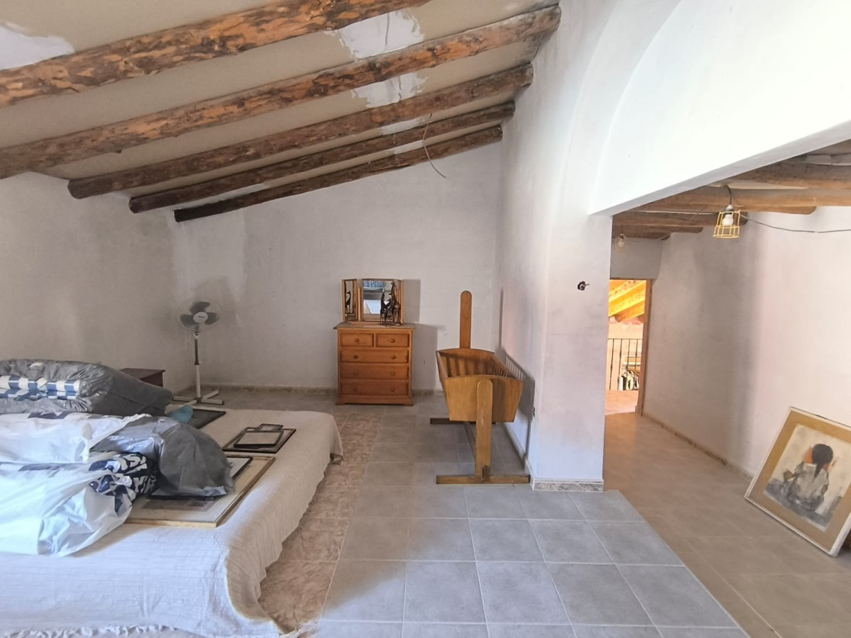 Huis te koop in Chinorlet | 4 slaapkamers H5078635