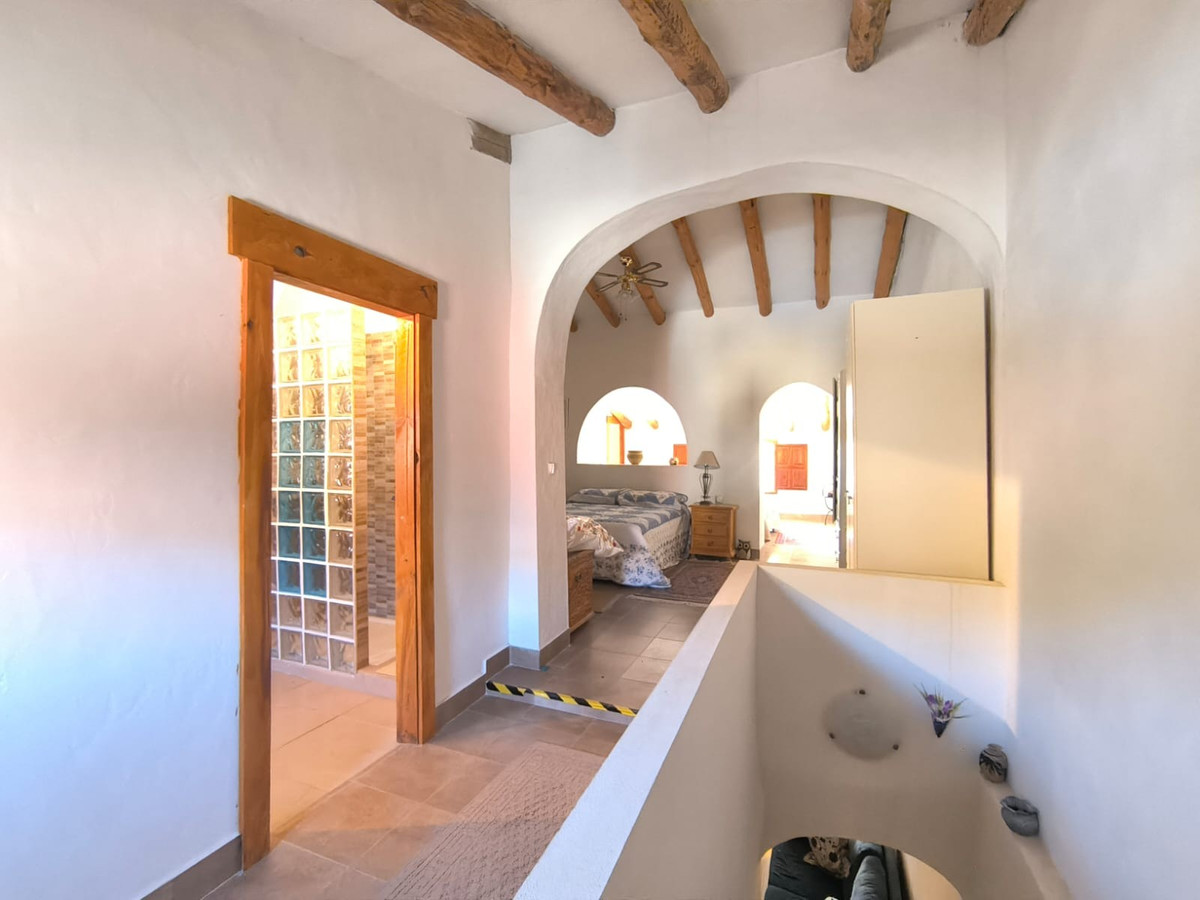 Huis te koop in Chinorlet | 4 slaapkamers H5078635