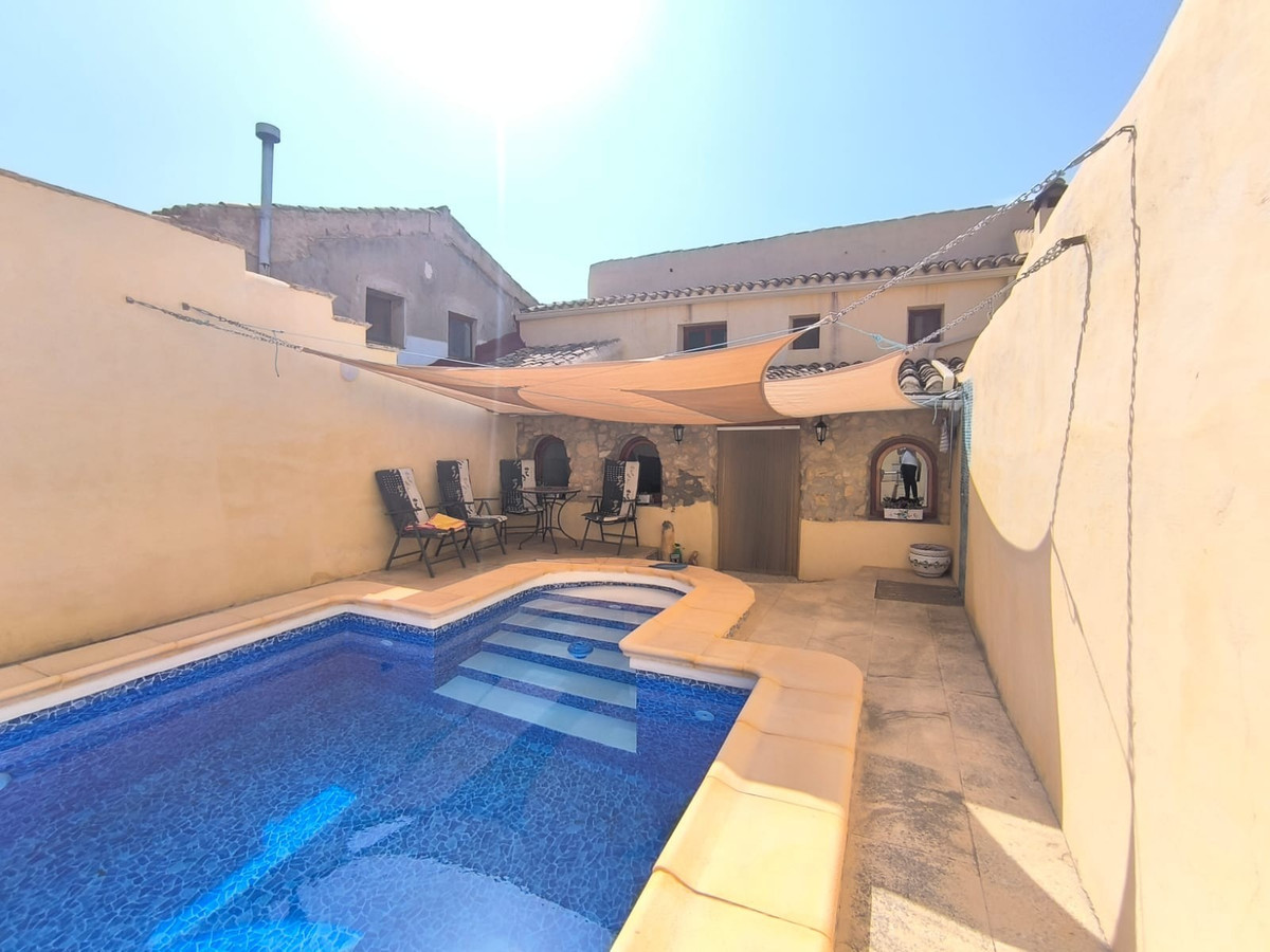 Property main view 57