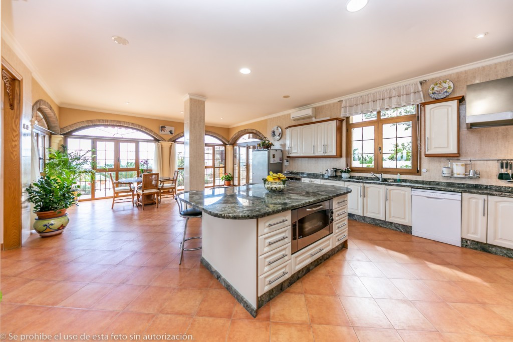 Huis te koop in Churriana | 6 slaapkamers H4292725