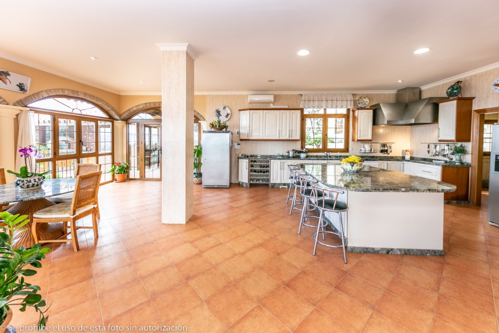 Huis te koop in Churriana | 6 slaapkamers H4292725