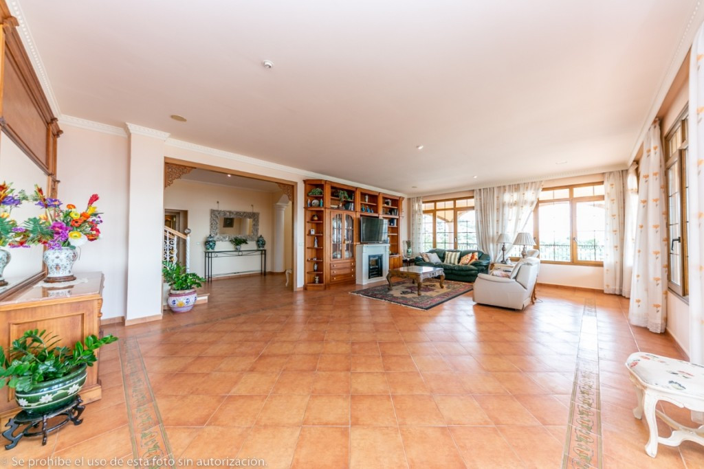 Huis te koop in Churriana | 6 slaapkamers H4292725