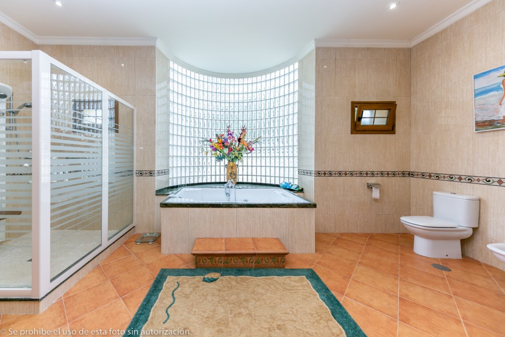 Huis te koop in Churriana | 6 slaapkamers H4292725