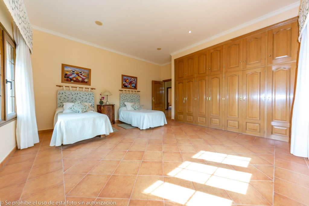 Huis te koop in Churriana | 6 slaapkamers H4292725