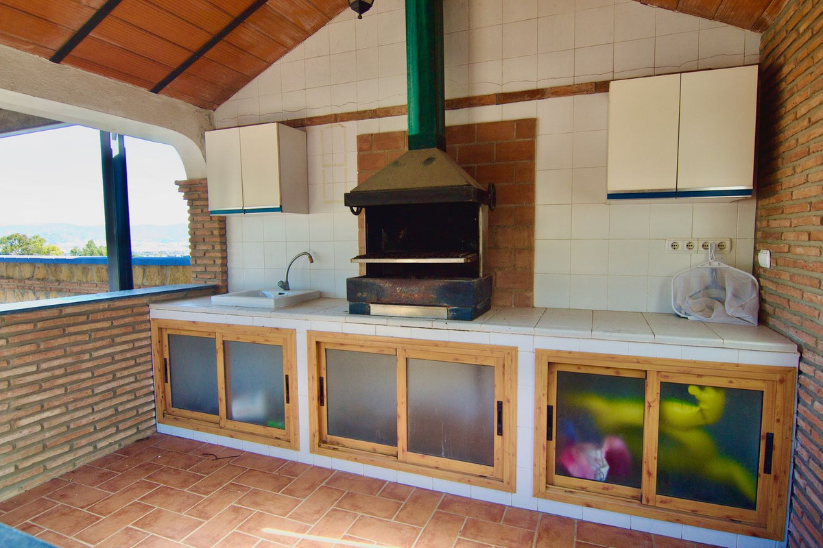 Vrijstaande Villa in Churriana-6