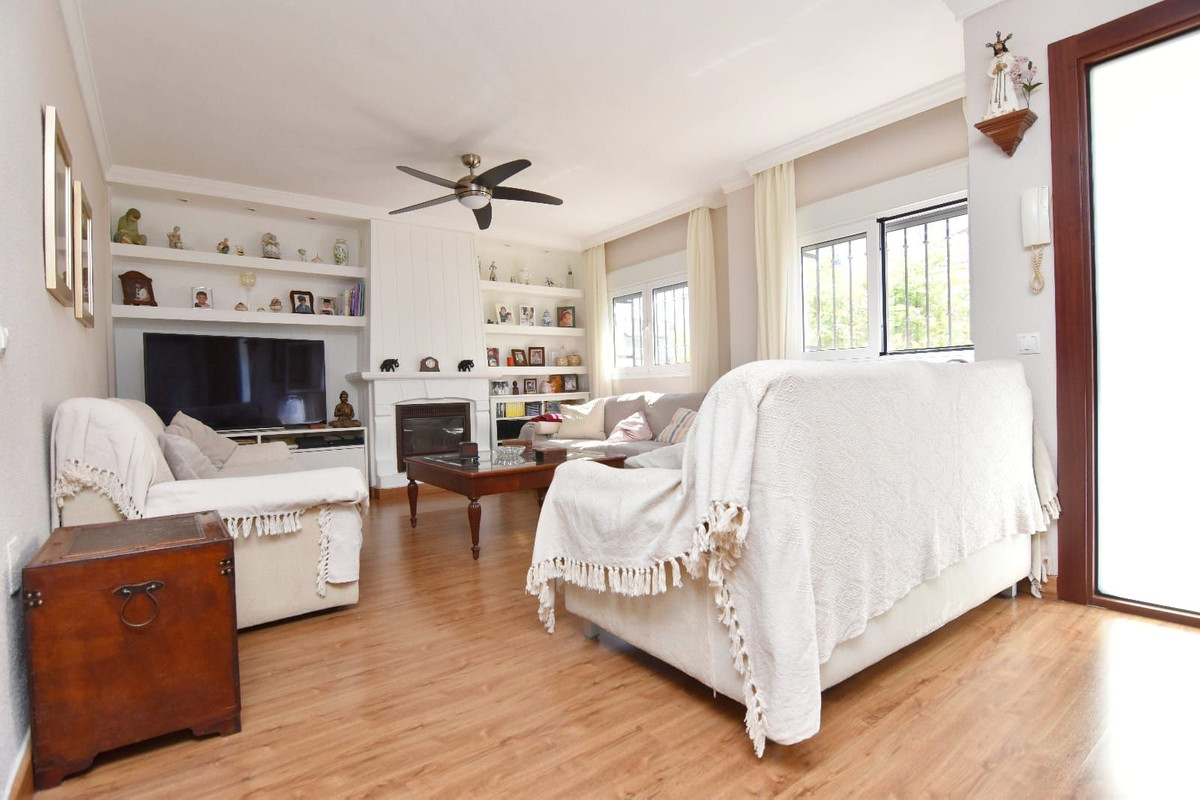 Huis te koop in Churriana | 4 slaapkamers H5064871