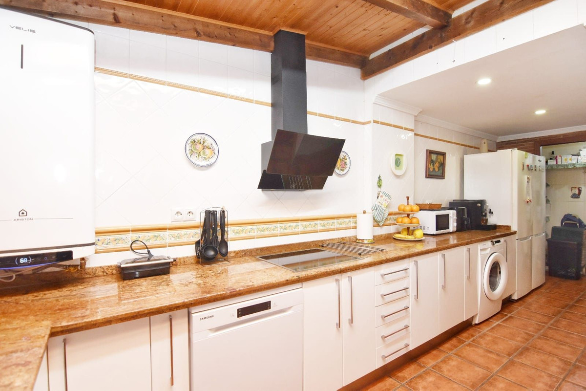 Huis te koop in Churriana | 4 slaapkamers H5064871