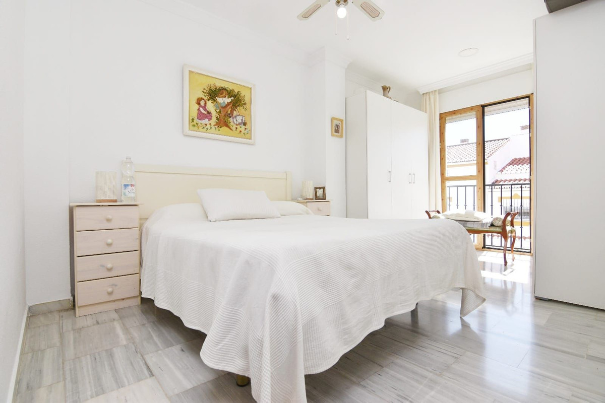 Huis te koop in Churriana | 4 slaapkamers H5064871