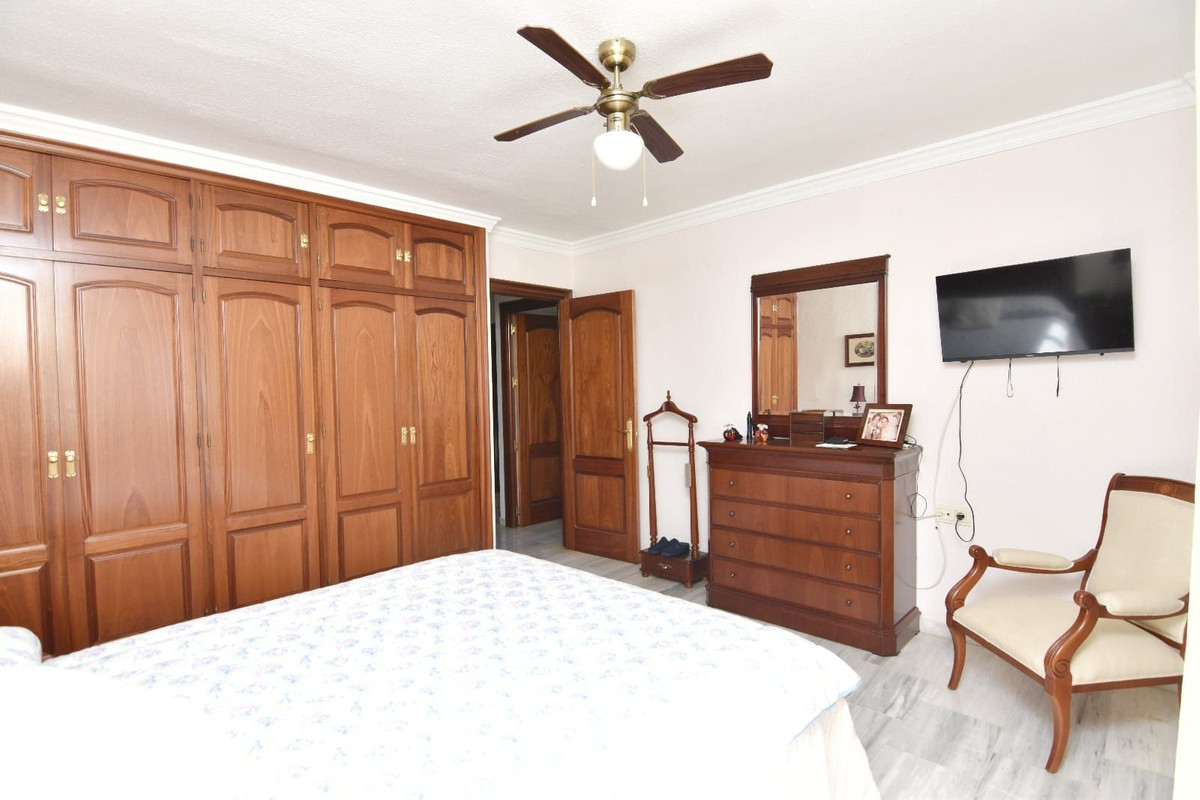 Huis te koop in Churriana | 4 slaapkamers H5064871