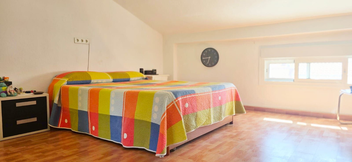 Huis te koop in Churriana | 4 slaapkamers H5064871