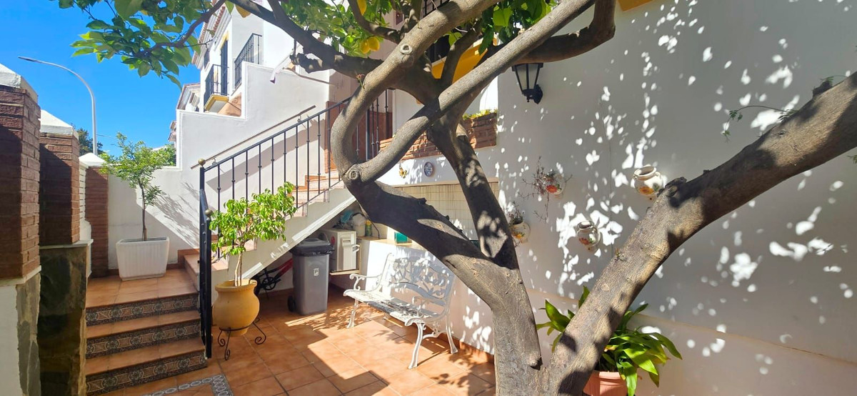 Huis te koop in Churriana | 4 slaapkamers H5064871