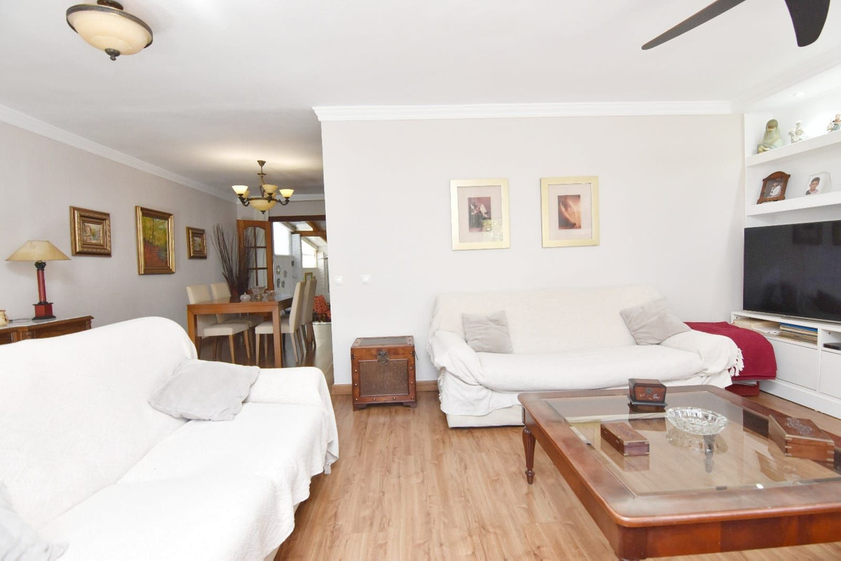 Huis te koop in Churriana | 4 slaapkamers H5064871