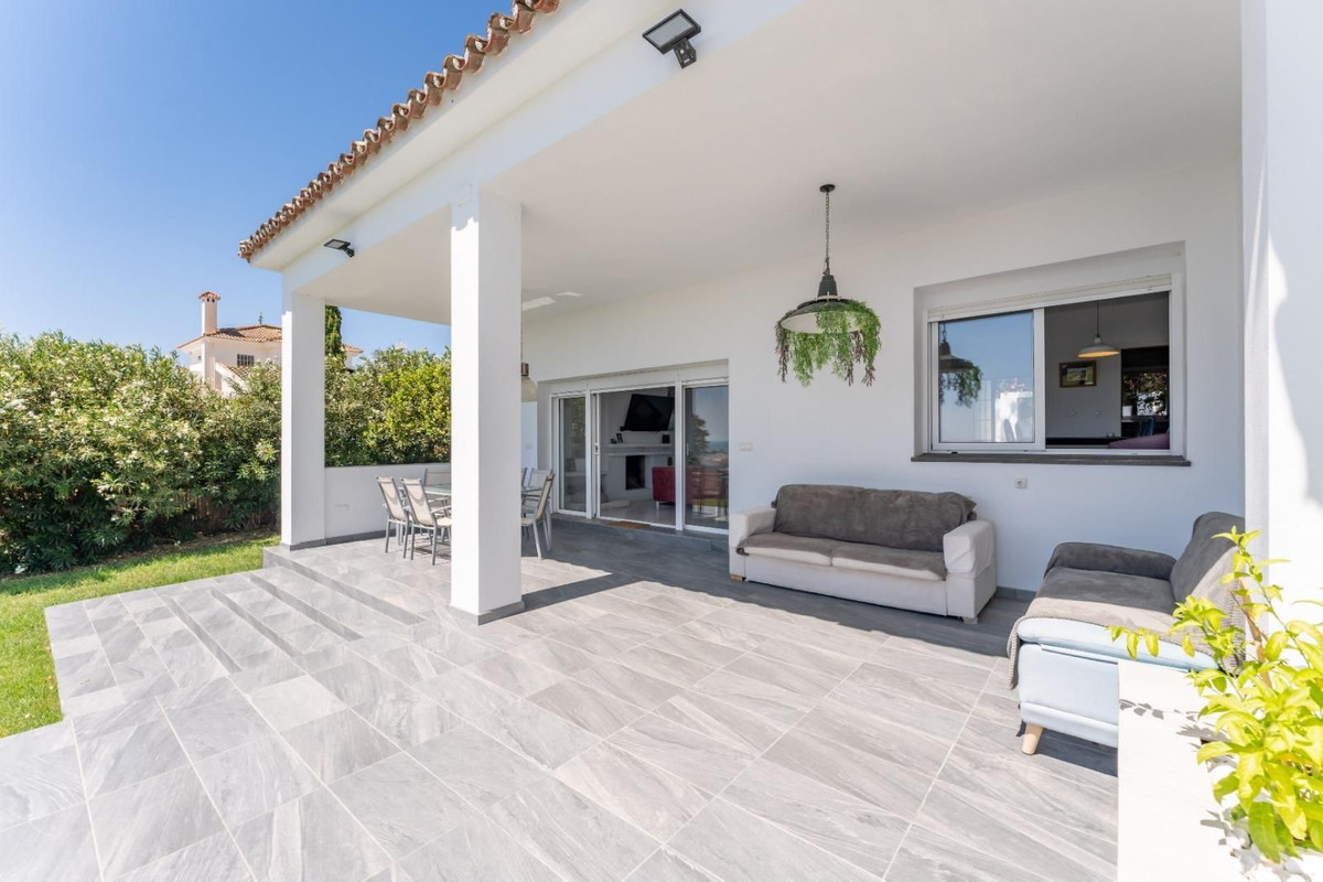 Huis te koop in Churriana | 4 slaapkamers H5218264