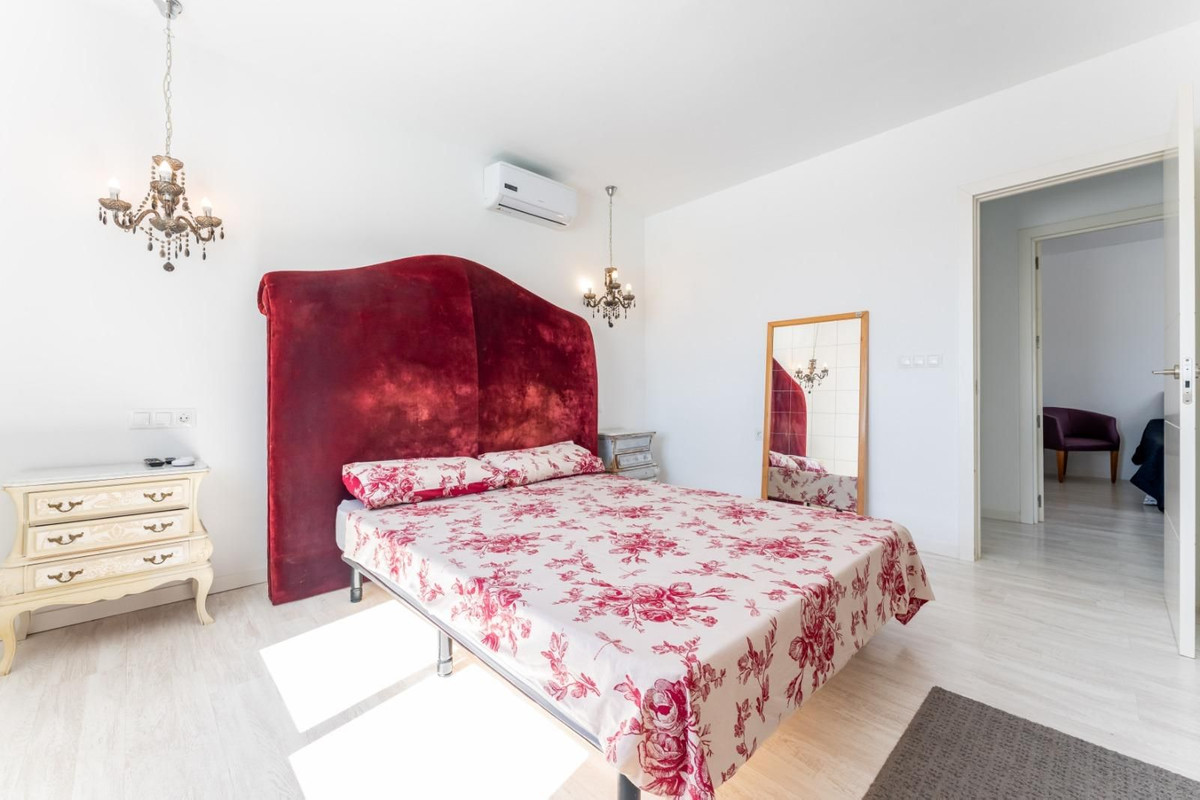 Huis te koop in Churriana | 4 slaapkamers H5218264