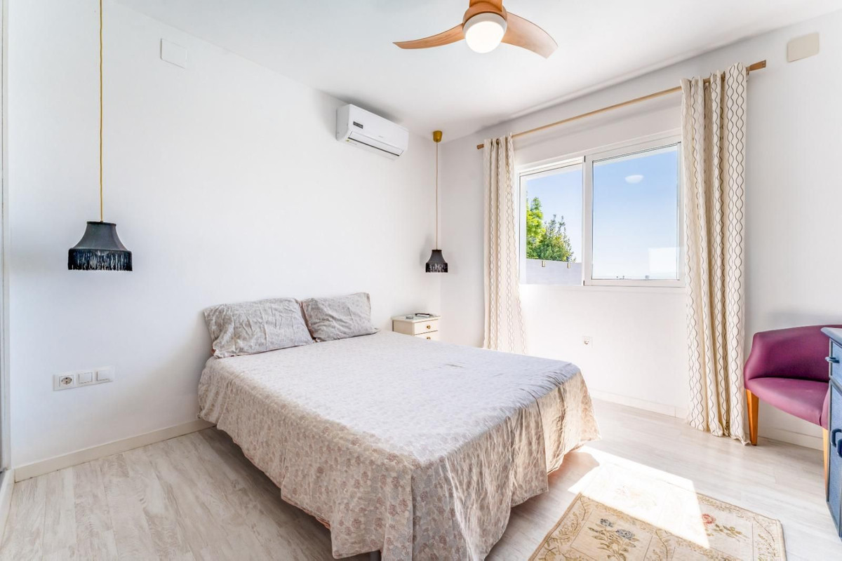 Huis te koop in Churriana | 4 slaapkamers H5218264