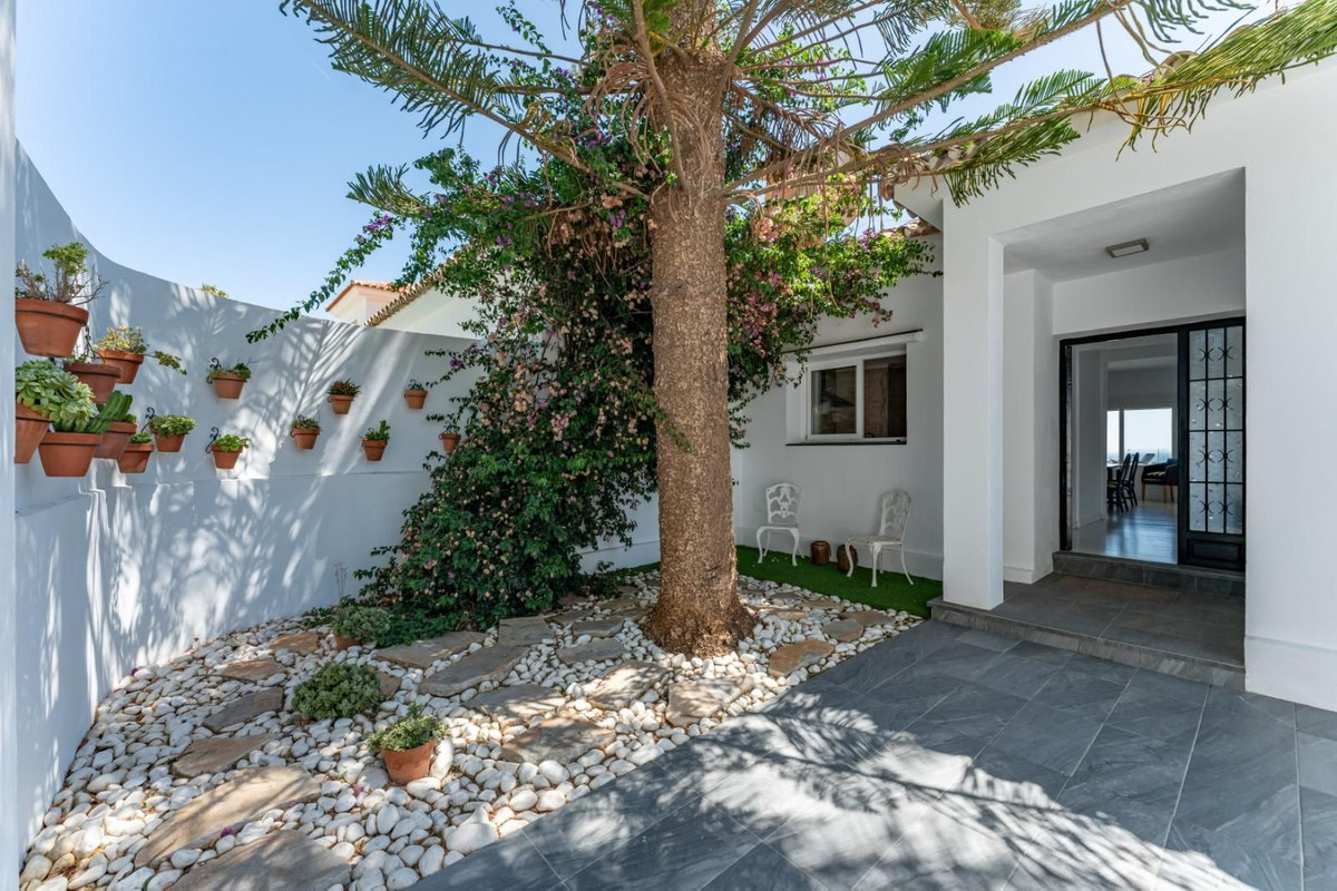 Huis te koop in Churriana | 4 slaapkamers H5218264