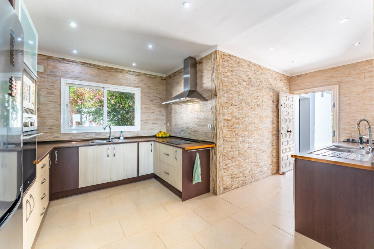 Huis te koop in Churriana | 4 slaapkamers H5218264