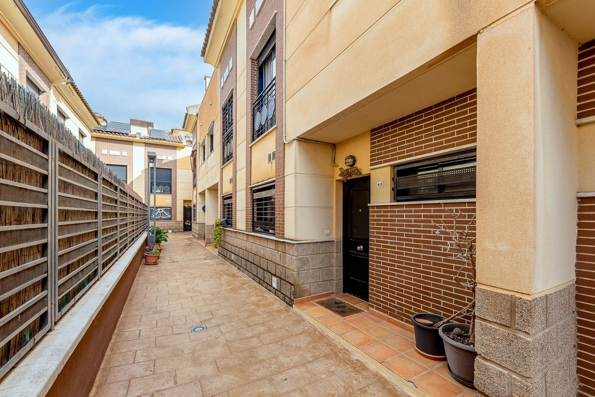 Huis te koop in Churriana | 3 slaapkamers H5257936