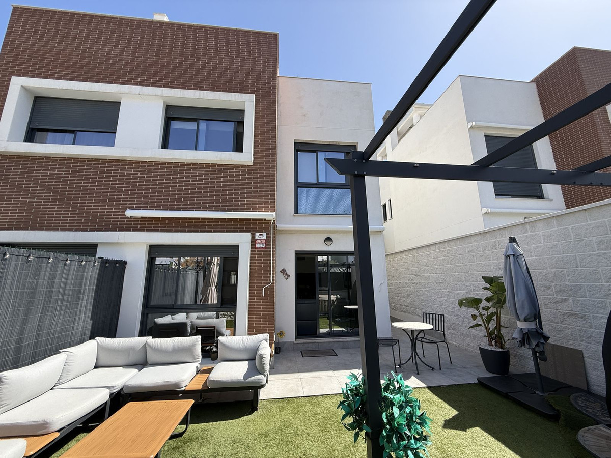 Huis te koop in Churriana | 3 slaapkamers H5337766