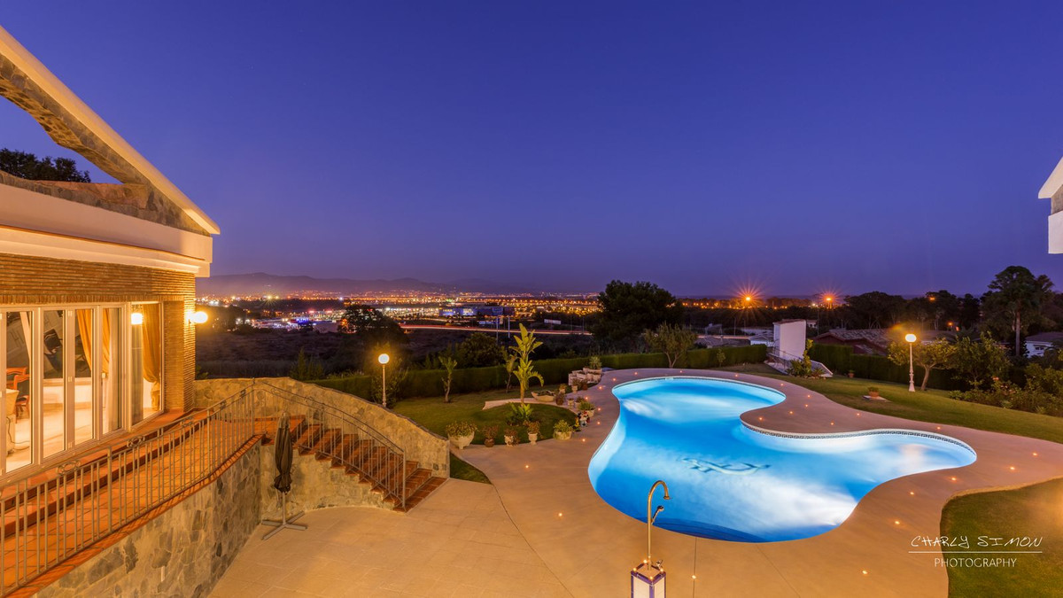 Huis te koop in Churriana | 6 slaapkamers H5342014