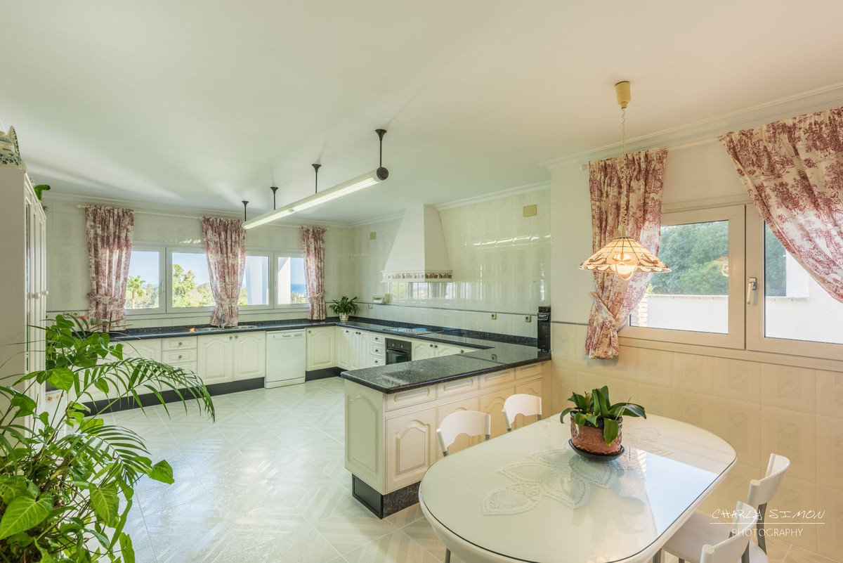 Huis te koop in Churriana | 6 slaapkamers H5342014