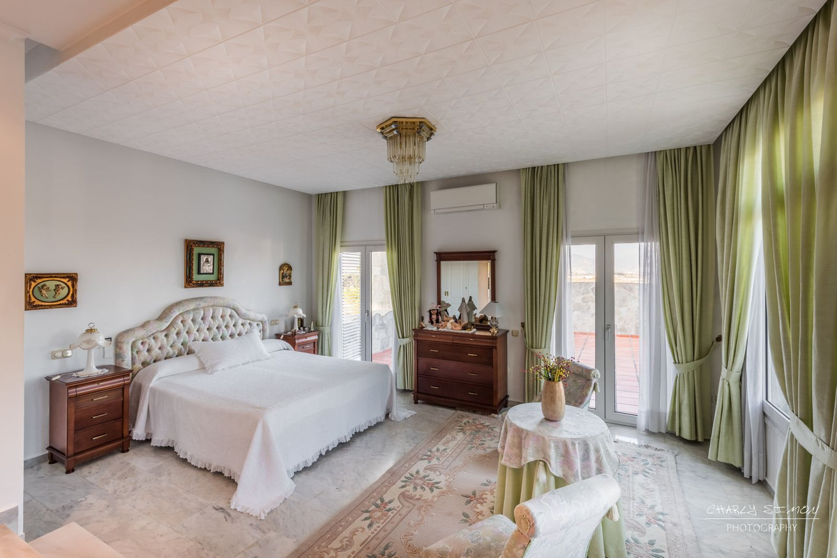 Huis te koop in Churriana | 6 slaapkamers H5342014