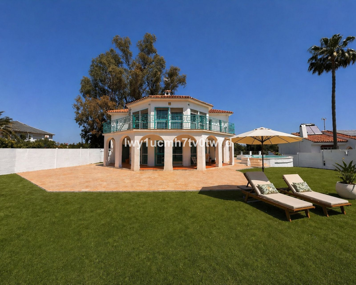 Huis te koop in Churriana | 4 slaapkamers H5366872