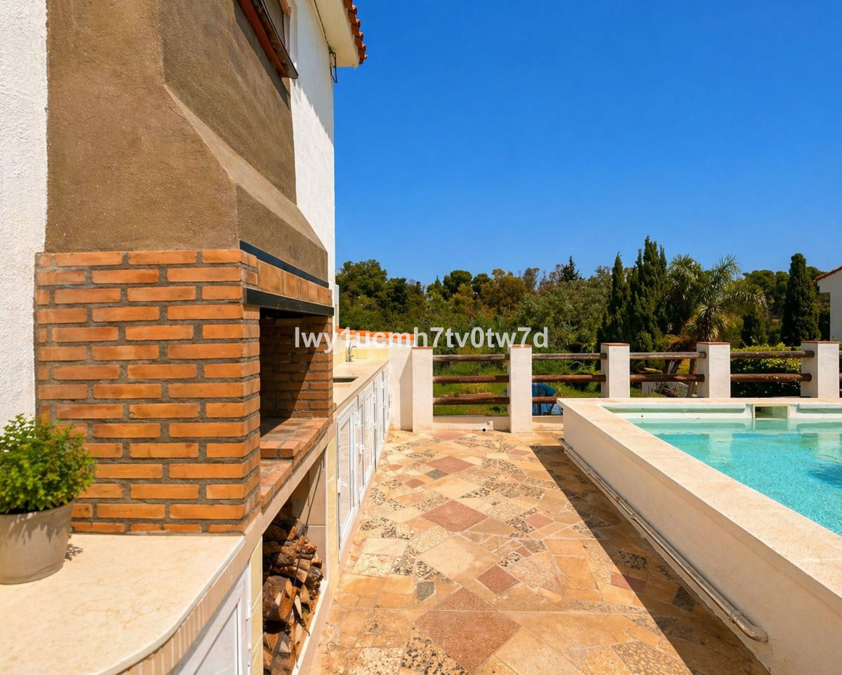 Huis te koop in Churriana | 4 slaapkamers H5366872