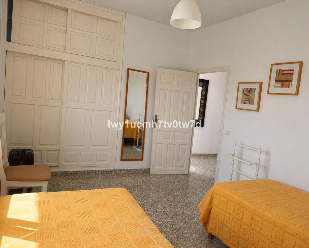 Huis te koop in Churriana | 4 slaapkamers H5366872