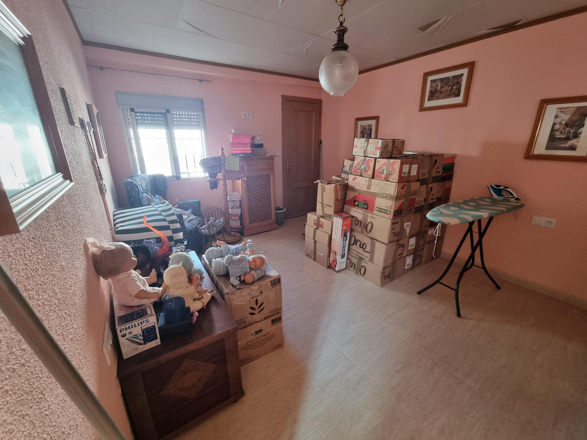 Huis te koop in Ciudad Jardín | 5 slaapkamers H5037292