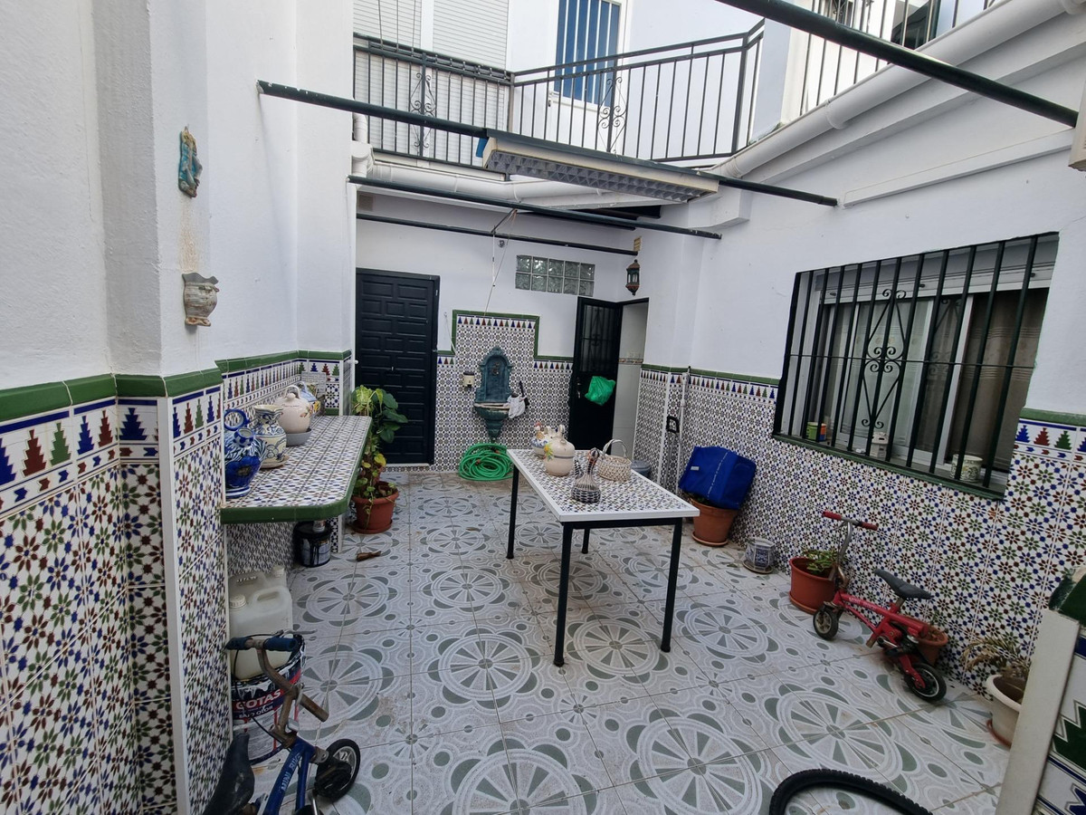 Huis te koop in Ciudad Jardín | 5 slaapkamers H5037292