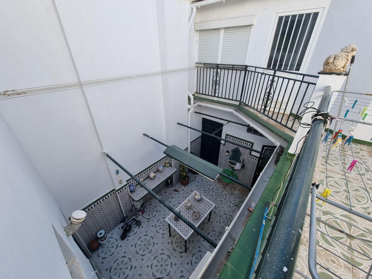 Huis te koop in Ciudad Jardín | 5 slaapkamers H5037292