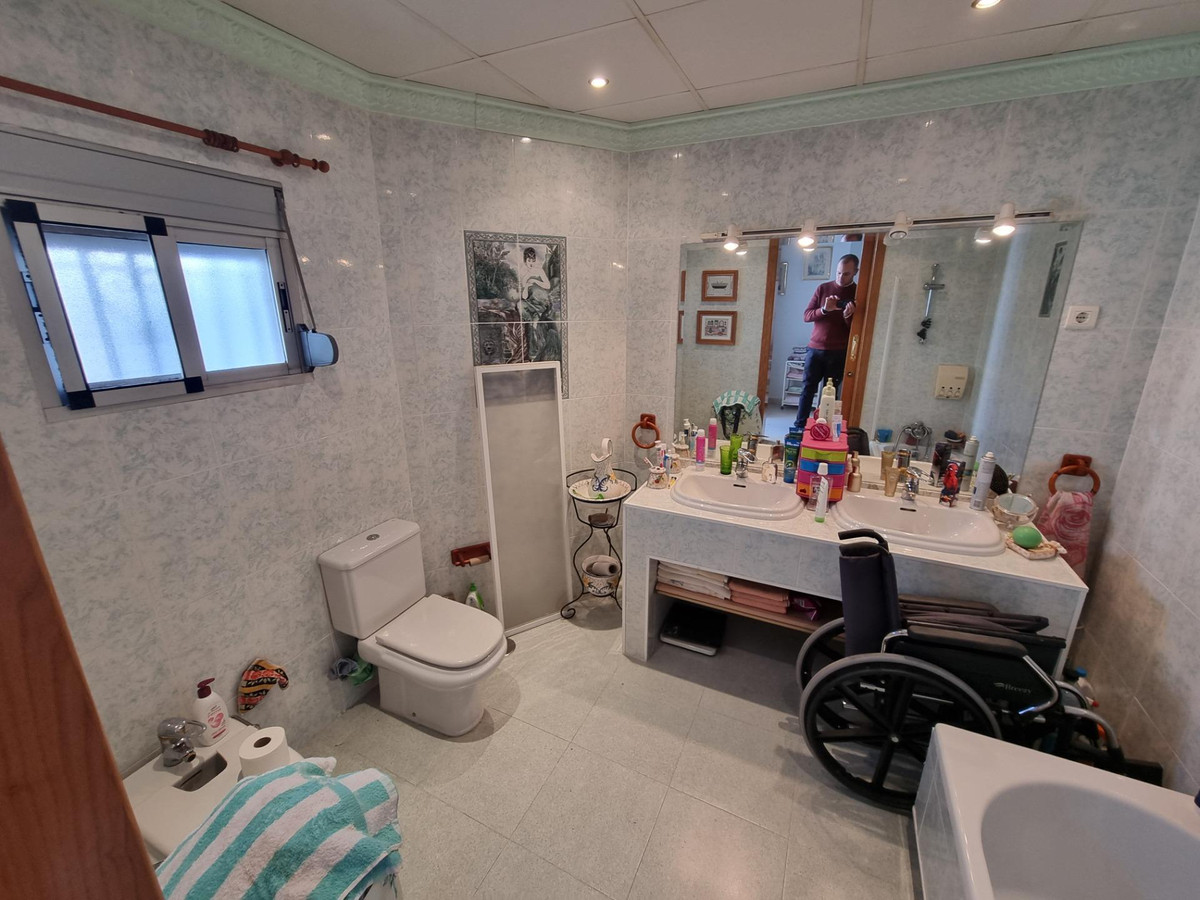 Huis te koop in Ciudad Jardín | 5 slaapkamers H5037292