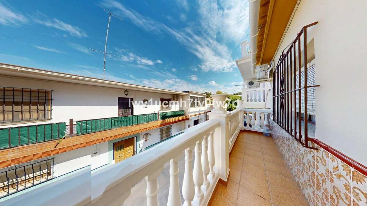Huis te koop in Ciudad Jardín | 3 slaapkamers H5128690