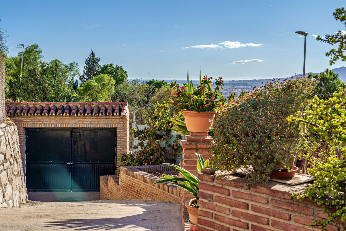 Huis te koop in Ciudad Jardín | 3 slaapkamers H5203303