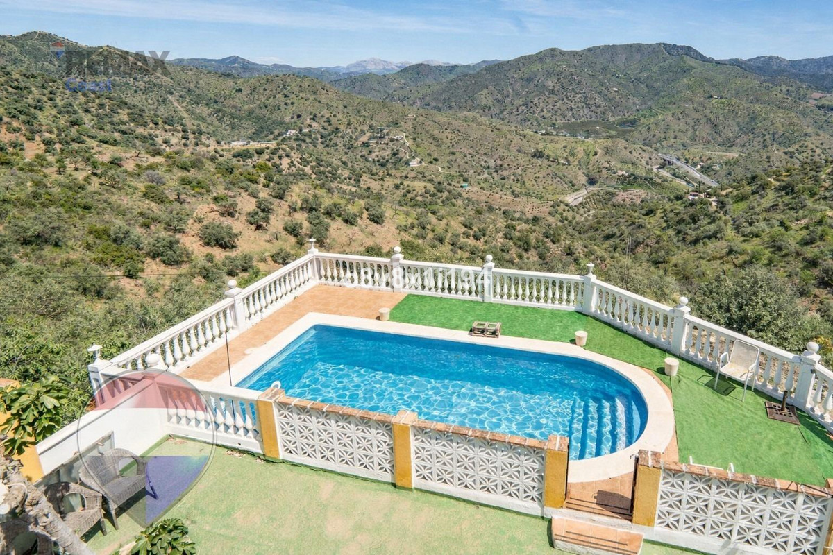 Huis te koop in Ciudad Jardín | 3 slaapkamers H5368378