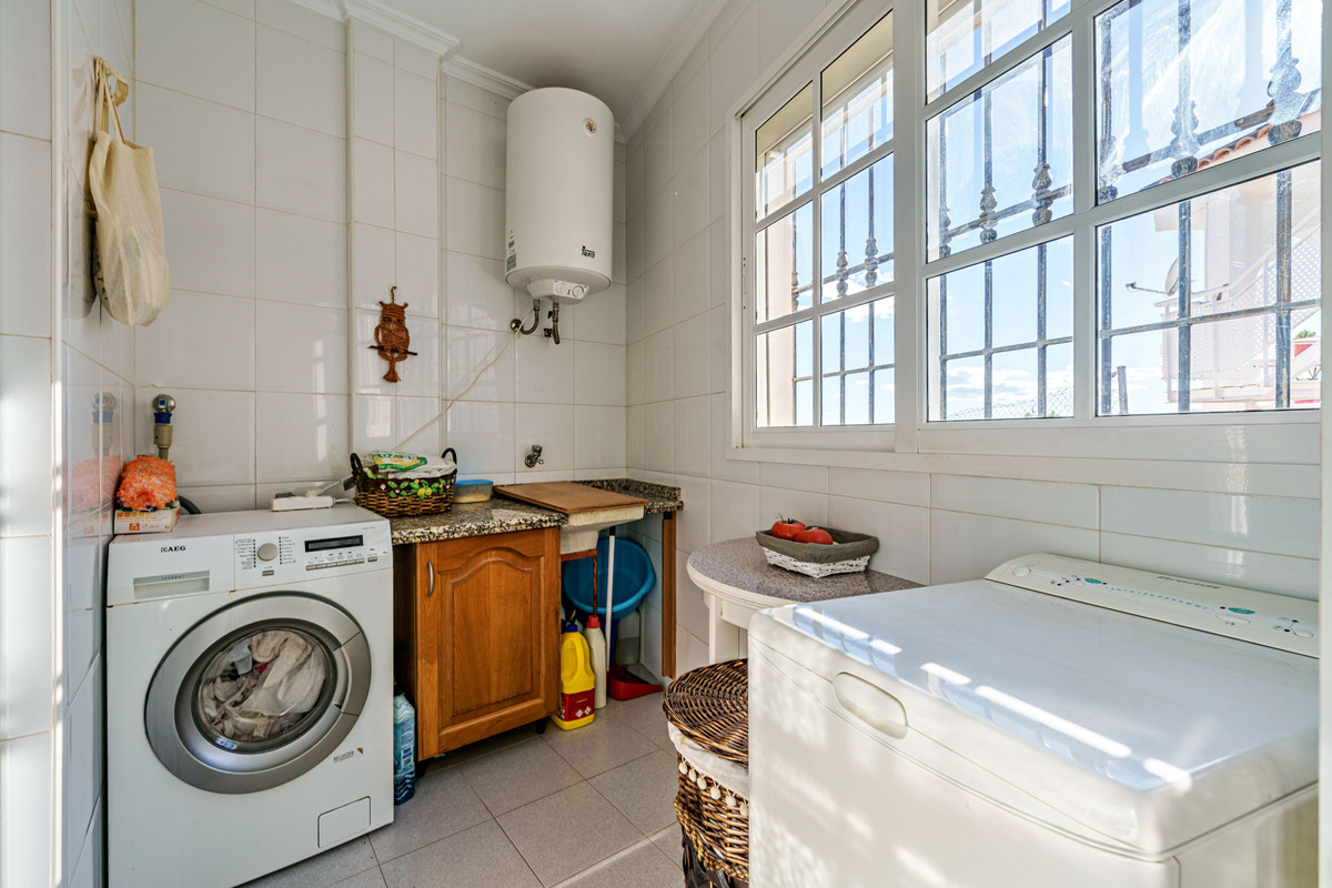 Huis te koop in Ciudad Jardín | 3 slaapkamers H5391619