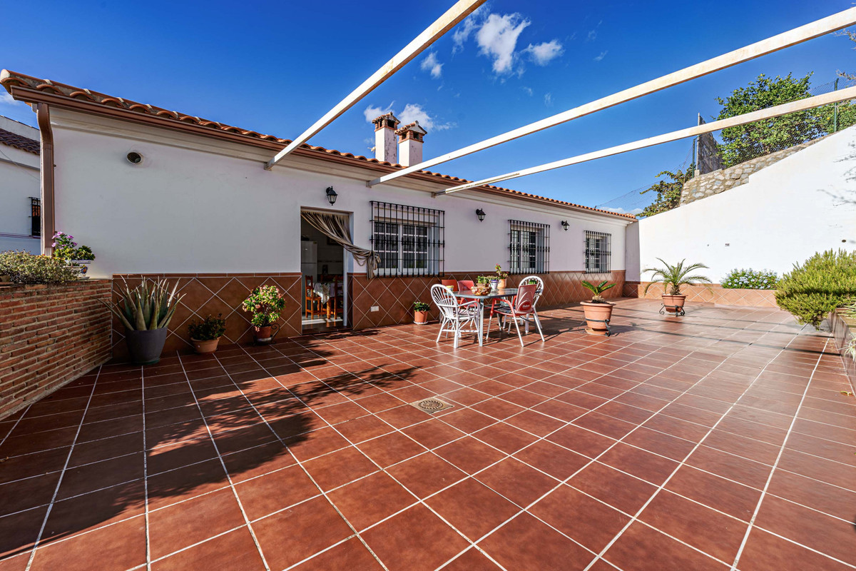 Huis te koop in Ciudad Jardín | 3 slaapkamers H5391619