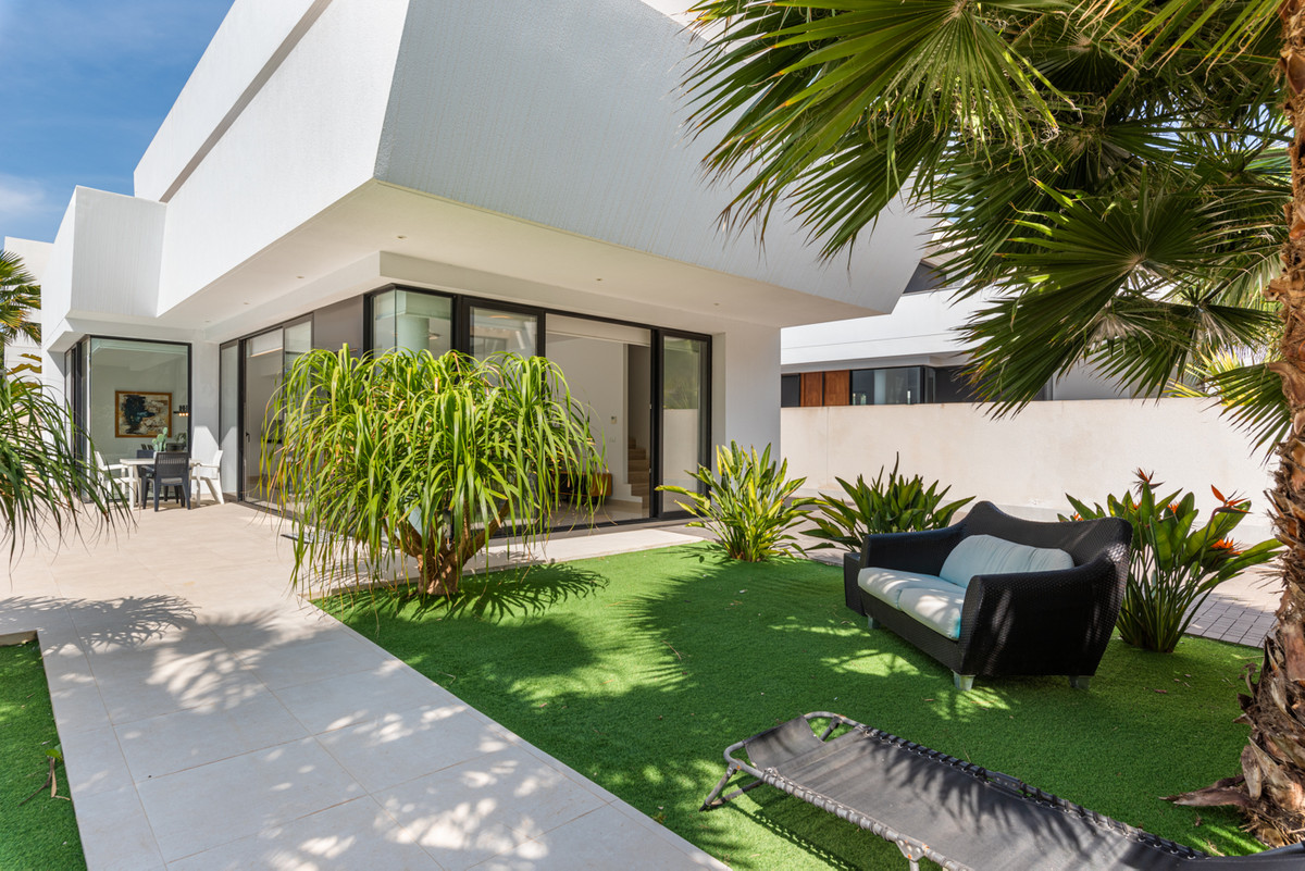 Property main view 32