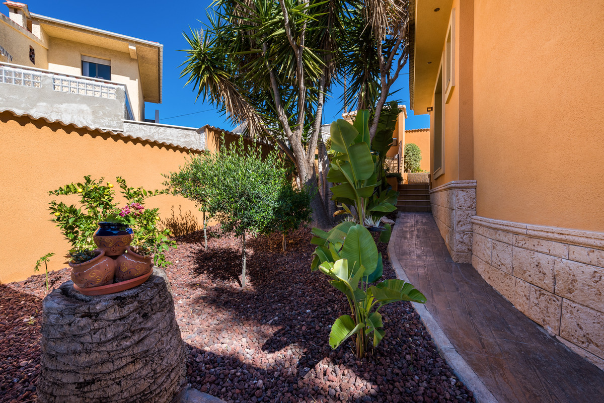 Property main view 32