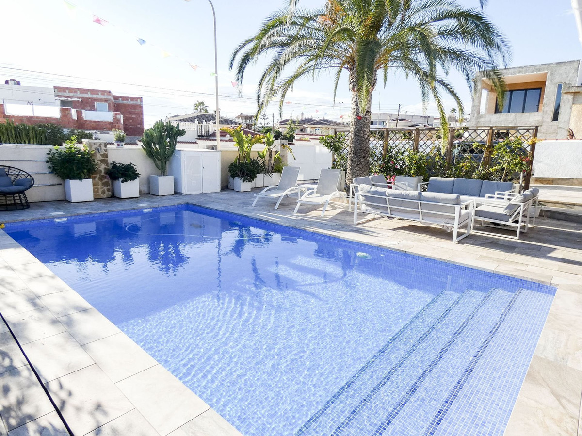 Property main view 40