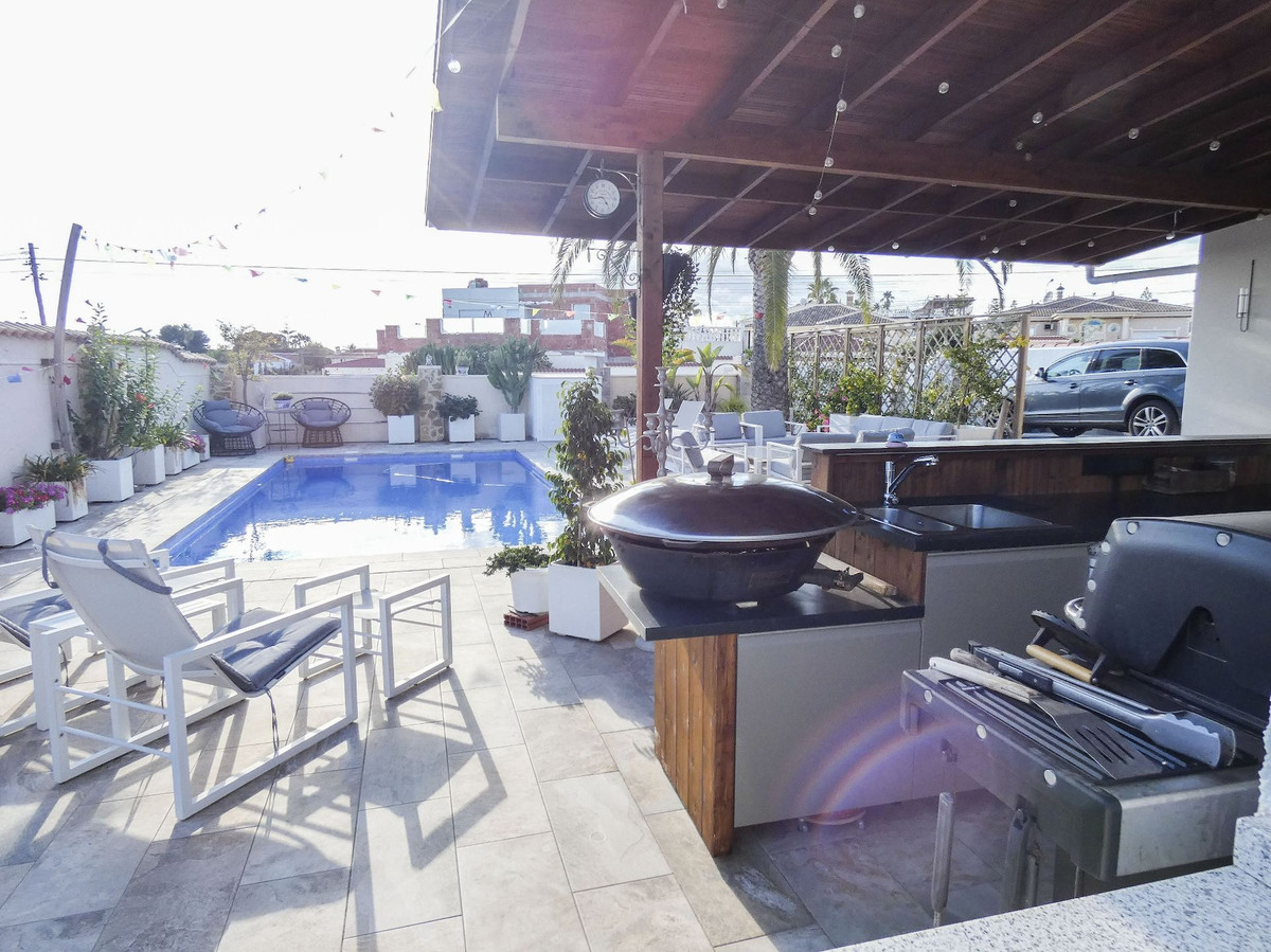 Property main view 50