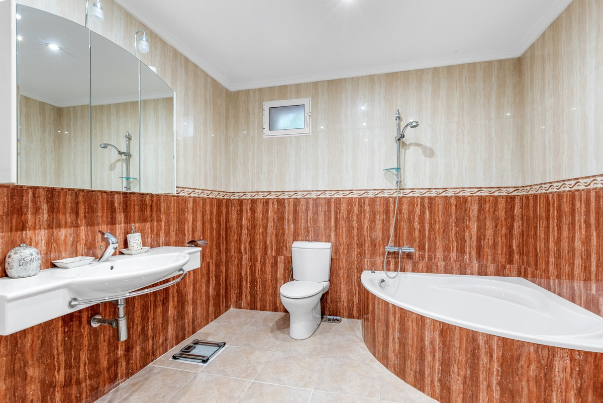 Property main view 39