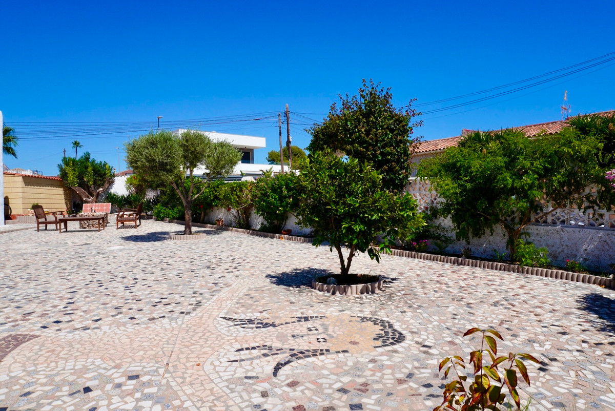 Property main view 45